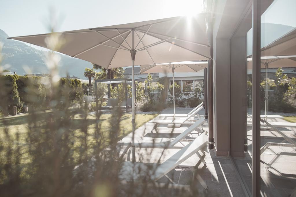Hotel Tiefenbrunn Gardensuites & Breakfast ラナ エクステリア 写真