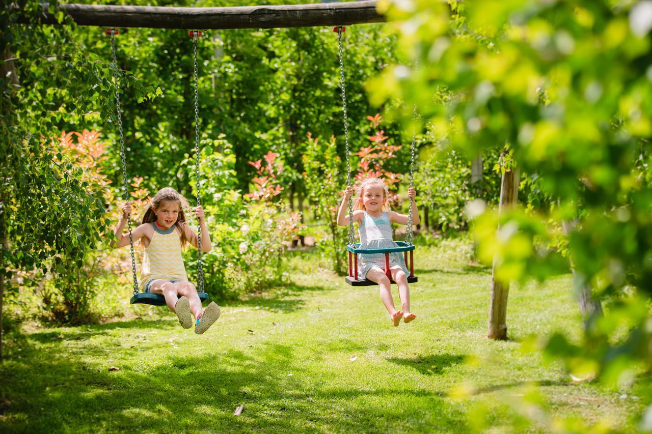 Hotel Tiefenbrunn Gardensuites & Breakfast ラナ エクステリア 写真