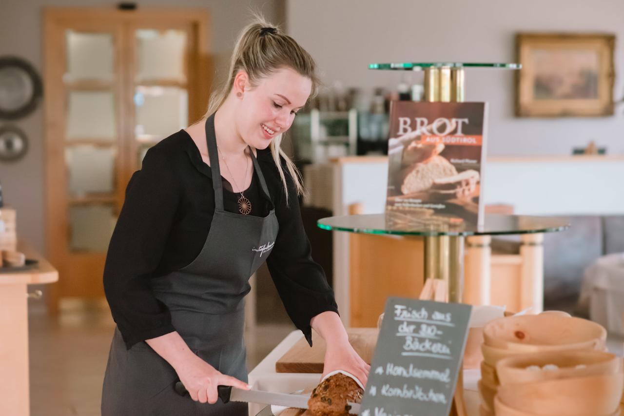 Hotel Tiefenbrunn Gardensuites & Breakfast ラナ エクステリア 写真